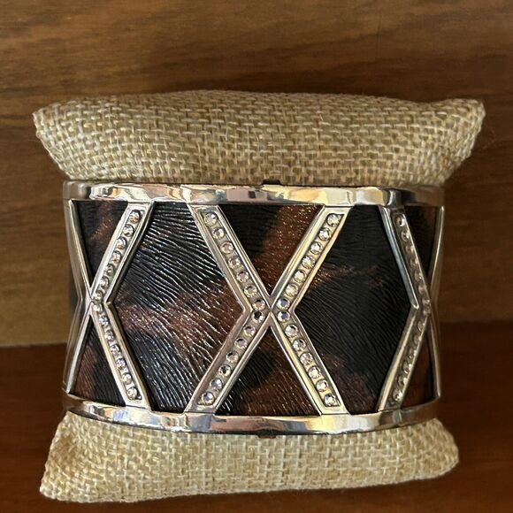 Brighton Christo Ganges Wide Cuff Bracelet W Animal Print Insert - Picture 5 of 5